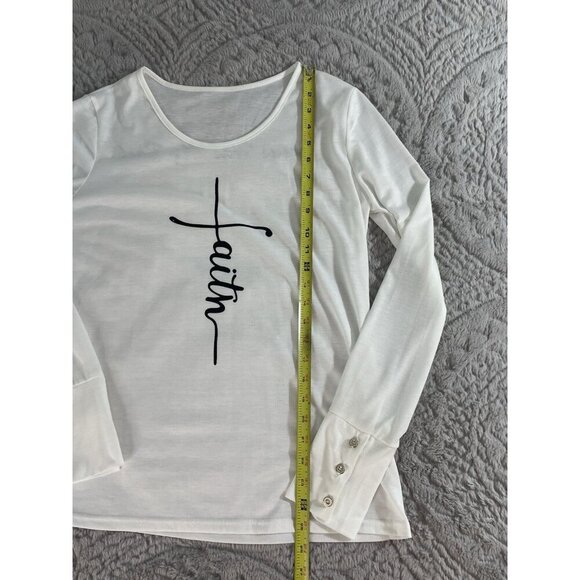Light in the Box Women's Christian Faith White Graphic T Size M NWOT - Picture 8 of 10